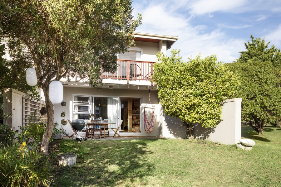 To Let 3 Bedroom Property for Rent in Lake Michelle Western Cape